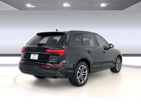 New 2026 Audi Q7 3.0T Premium AWD/4WD image 9