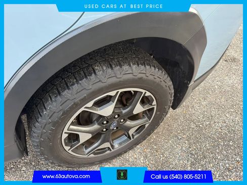 Used 2019 Subaru Crosstrek 2.0i AWD/4WD image 23