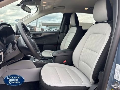 New 2026 Ford Escape Active image 9