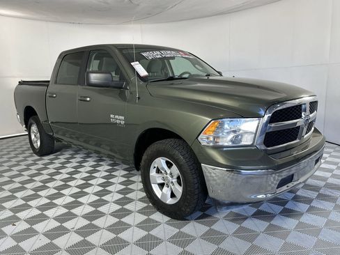 Used 2021 RAM 1500 Classic SLT AWD/4WD image 2