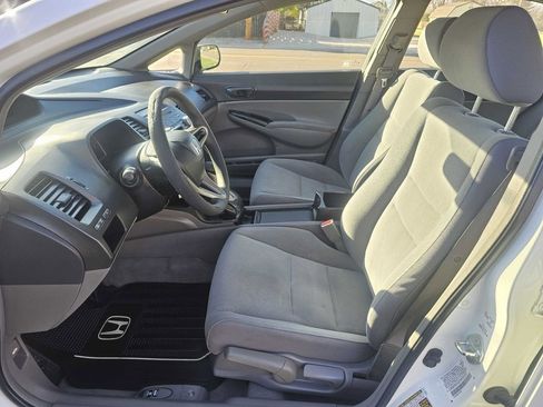 Used 2009 Honda Civic DX-VP image 9