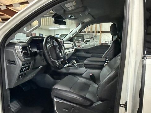 Used 2024 Ford F150 Lariat w/ Mobile Office Package image 9