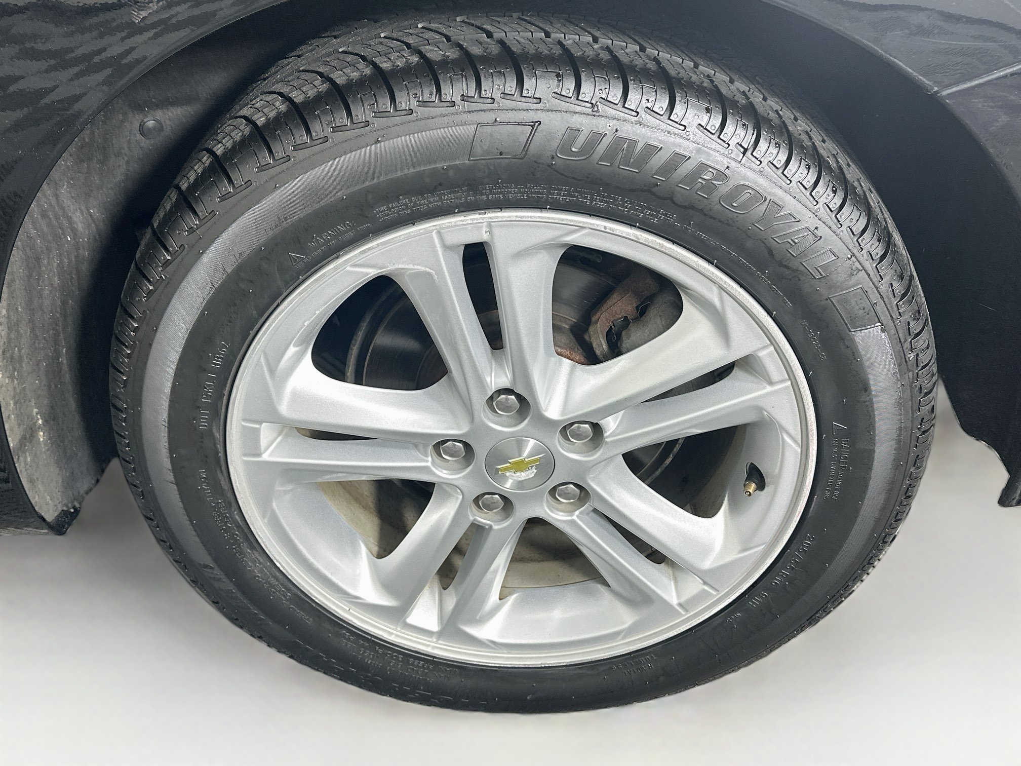 Used 2018 Chevrolet Cruze LT w/ Convenience Package FWD image 11
