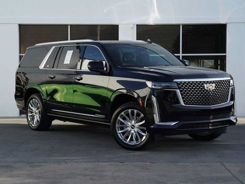 Used 2023 Cadillac Escalade ESV Premium Luxury w/ Performance Package AWD/4WD image 6
