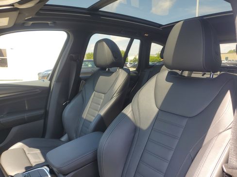 Certified 2023 BMW X3 M40i w/ Premium Package AWD/4WD image 7