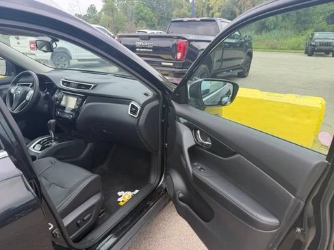 Used 2016 Nissan Rogue SL AWD/4WD image 11