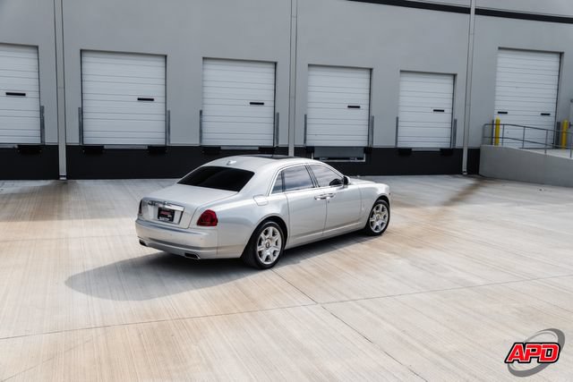 Used 2014 Rolls-Royce Ghost RWD image 22