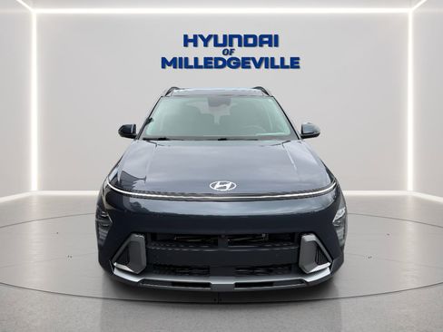 Used 2024 Hyundai Kona Limited FWD image 9