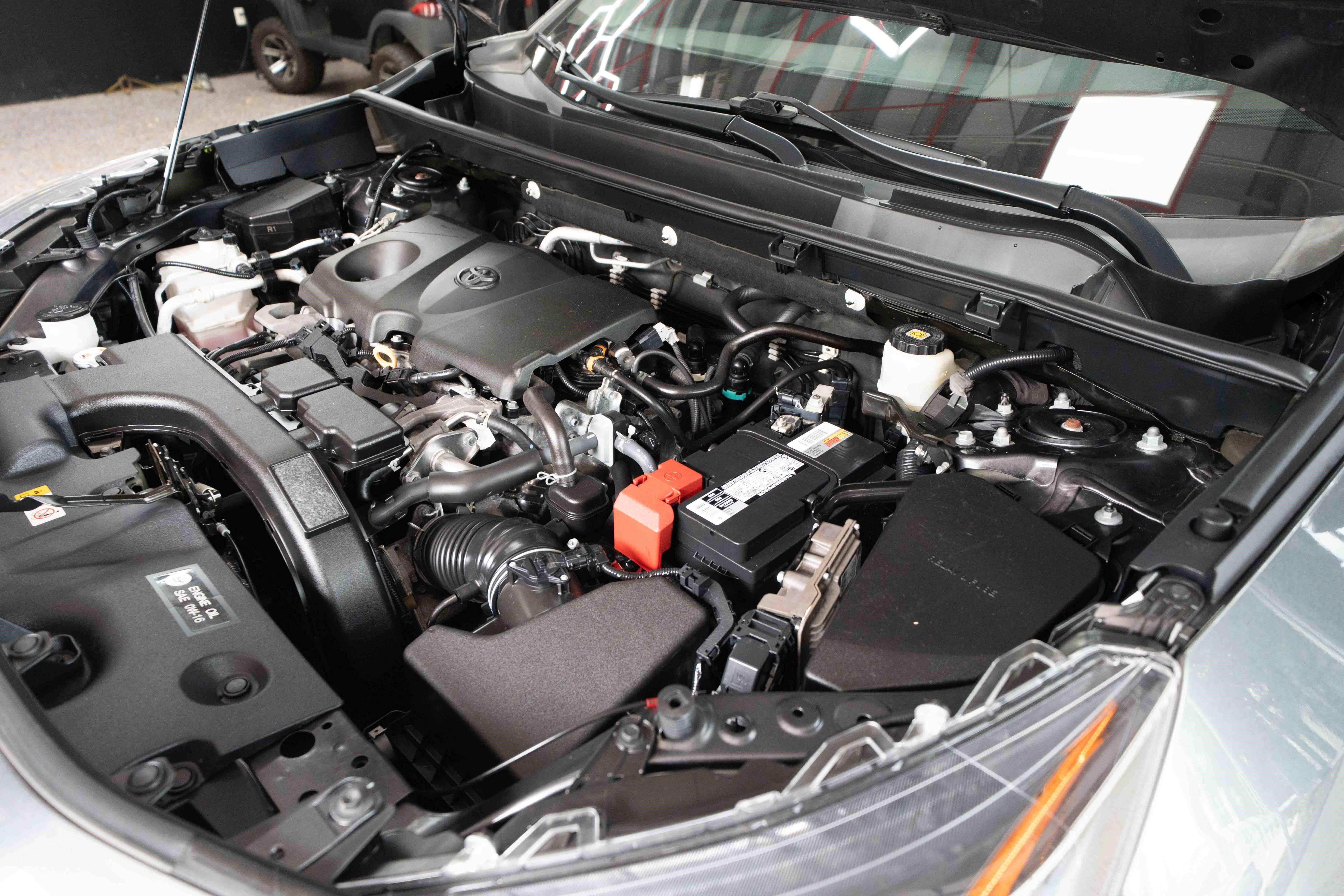 Used 2021 Toyota RAV4 XLE Premium AWD/4WD image 34