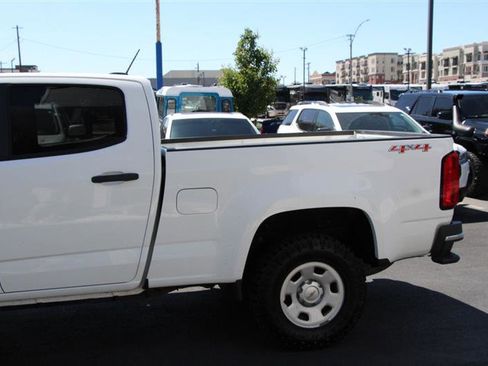 Used 2016 Chevrolet Colorado W/T w/ WT Convenience Package AWD/4WD image 5