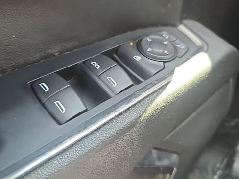 Used 2023 GMC Sierra 1500 Elevation AWD/4WD image 18
