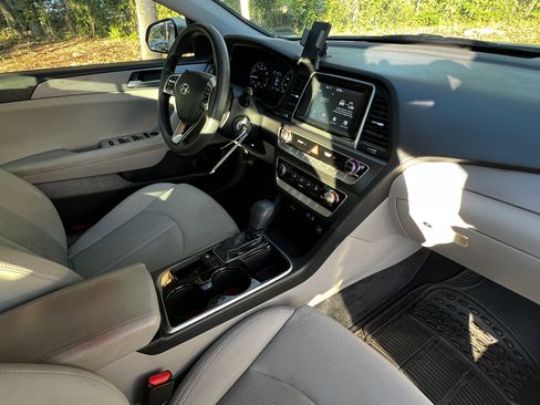 Used 2019 Hyundai Sonata SE image 46