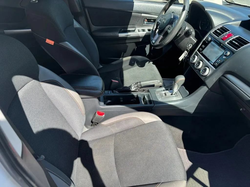 Used 2017 Subaru Crosstrek 2.0i Premium AWD/4WD image 16
