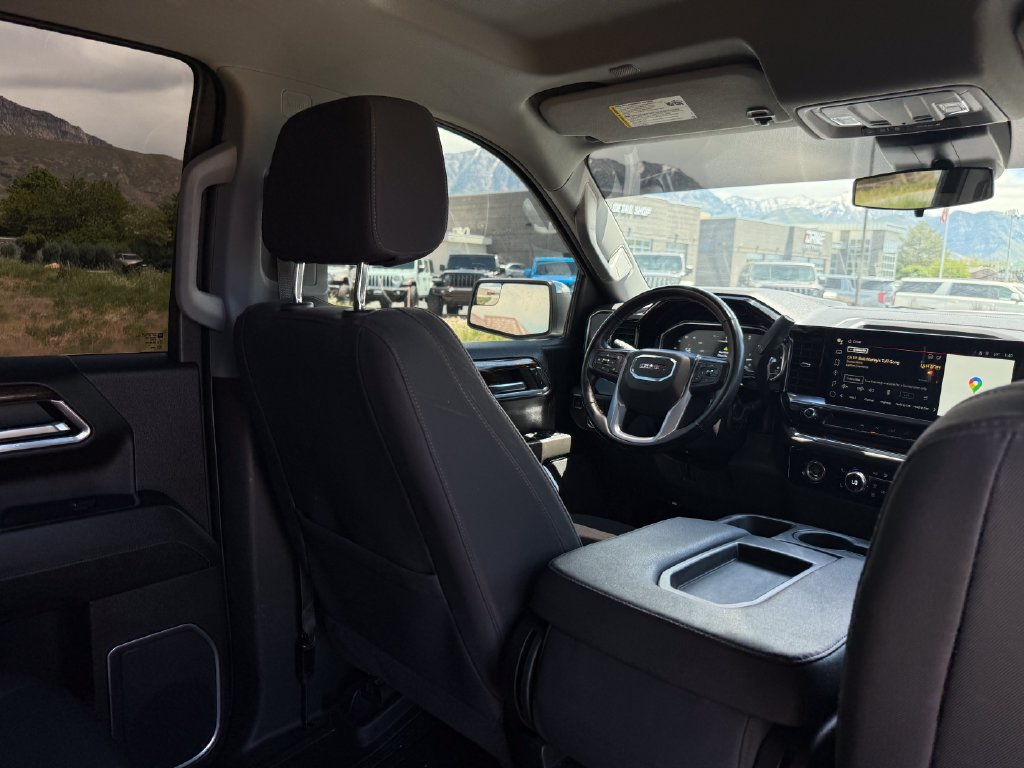 Used 2023 GMC Sierra 1500 SLE AWD/4WD image 40