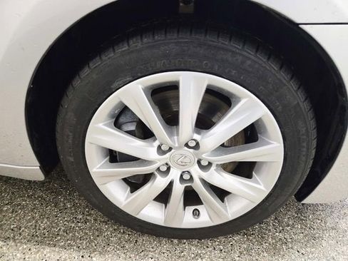 Used 2016 Lexus IS 300 AWD image 14