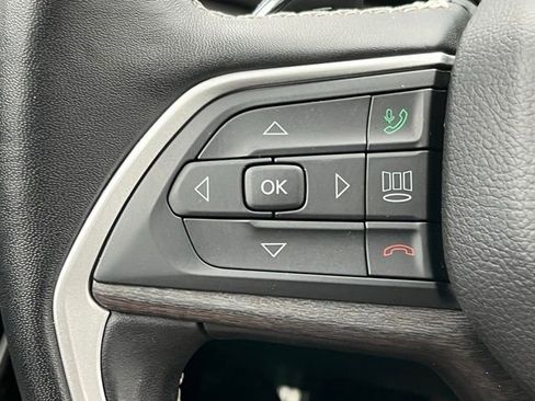 Used 2022 Jeep Grand Cherokee L Limited AWD/4WD image 41