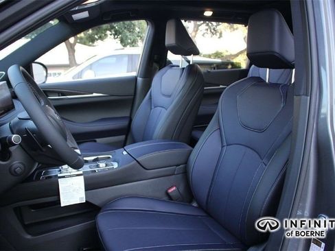 Certified 2026 INFINITI QX60 Sport w/ Dark Cargo Package image 8