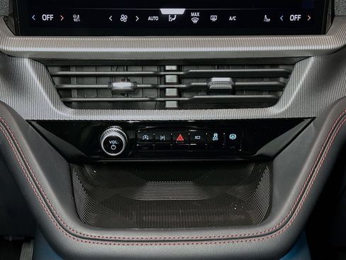 New 2026 Ford Explorer ST-Line w/ ST-Line Street Pack AWD/4WD image 14