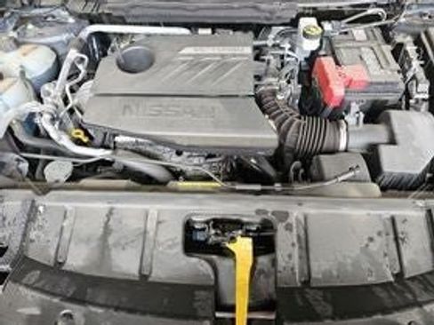 Used 2023 Nissan Rogue SV AWD/4WD image 19