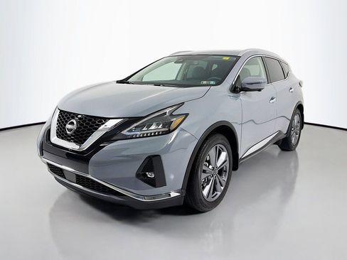 Used 2024 Nissan Murano Platinum w/ Cargo Package image 3