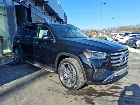 Used 2026 Mercedes-Benz GLS 450 4MATIC image 8