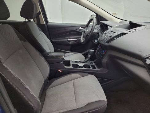 Used 2017 Ford Escape SE w/ SE Cold Weather Package AWD/4WD image 21