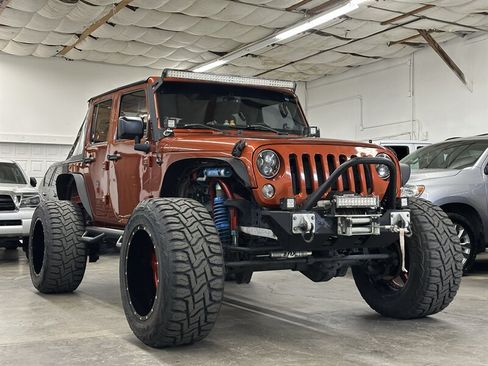Used 2014 Jeep Wrangler Unlimited Sport w/ Quick Order Package 24S AWD/4WD image 1