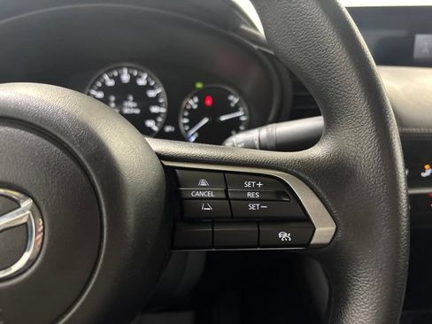 Used 2024 MAZDA MAZDA3 s FWD image 17