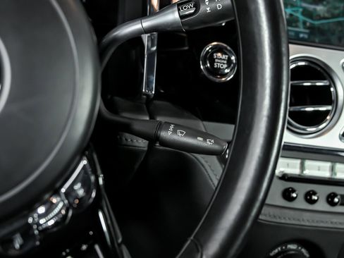 Used 2014 Rolls-Royce Wraith image 32