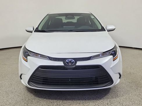 Used 2026 Toyota Corolla LE FWD image 3