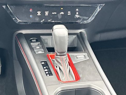 New 2026 Nissan Kicks SR w/ Interior Electronics Package FWD image 25