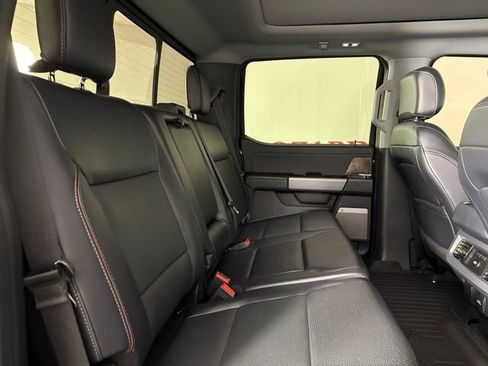 Used 2024 Ford F250 Lariat w/ Lariat Ultimate Package AWD/4WD image 35