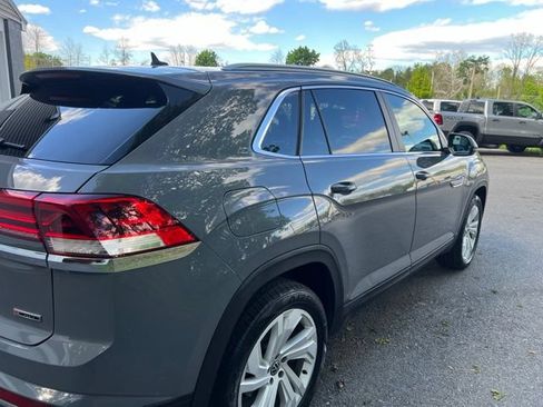 Used 2021 Volkswagen Atlas Cross Sport SEL AWD/4WD image 5