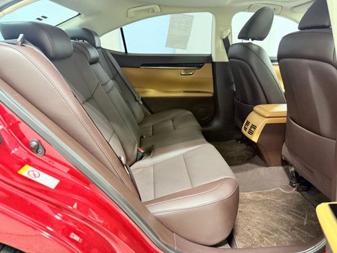 Used 2018 Lexus ES 350 ES 350 Sedan 4D image 29