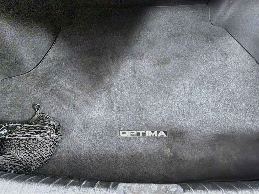 Used 2018 Kia Optima EX w/ Premium Package FWD image 15