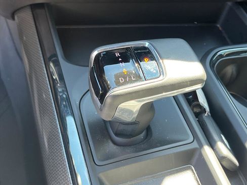 Used 2024 Chevrolet Silverado 1500 ZR2 image 16