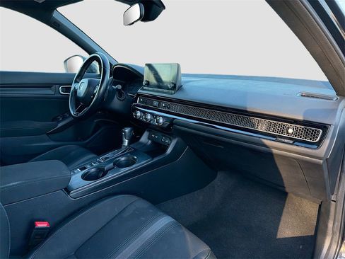 Used 2023 Honda Civic Sport image 26