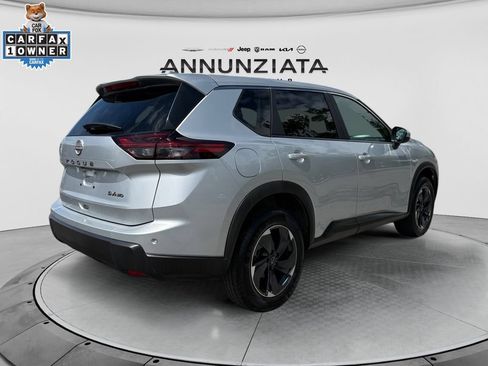Certified 2024 Nissan Rogue SV AWD/4WD image 5