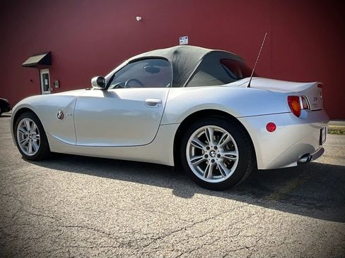Used 2003 BMW Z4 3.0i RWD image 3