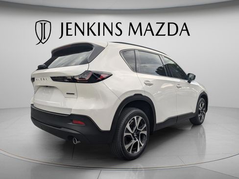 New 2026 MAZDA CX-5 Preferred AWD/4WD image 8