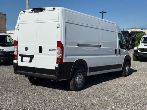 New 2026 RAM ProMaster 2500 w/ Cold Weather Group FWD image 4