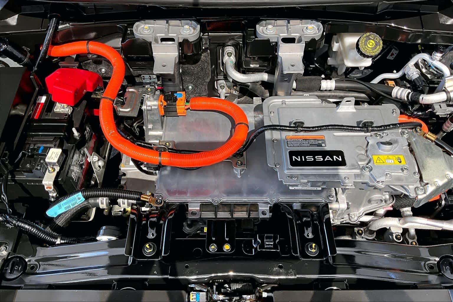 Certified 2023 Nissan Ariya FWD image 32
