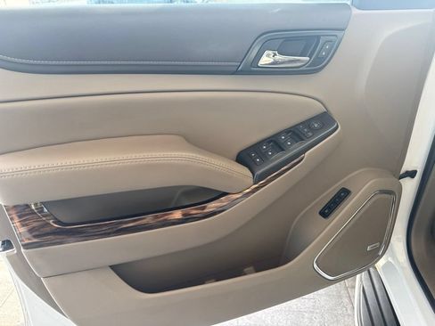Used 2016 GMC Yukon SLT RWD image 8