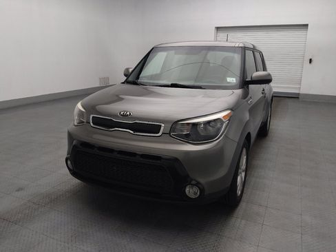 Used 2016 Kia Soul + FWD image 15