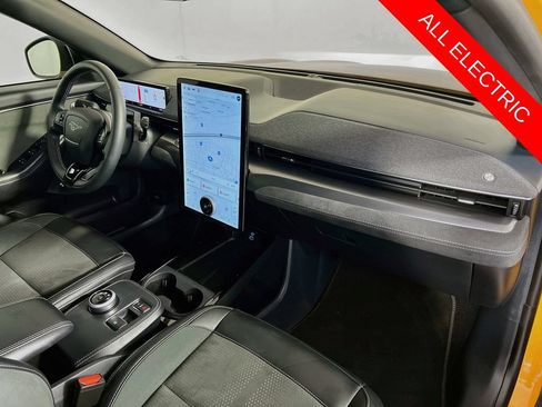 Used 2022 Ford Mustang Mach-E GT w/ GT Performance Edition AWD/4WD image 30