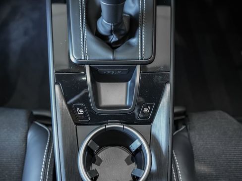 Used 2026 Porsche 911 GT3 RWD image 22