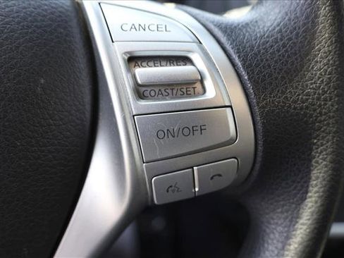 Used 2017 Nissan Altima 2.5 S w/ Power Driver Seat Package image 16