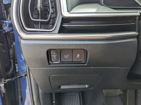 Certified 2025 Kia Sorento EX AWD/4WD image 32