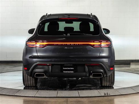 New 2025 Porsche Macan image 10