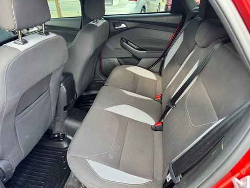 Used 2018 Ford Focus ST image 28